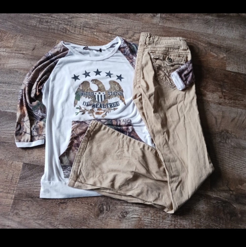 💥3 For $15💥 UnionBay Pants With Real Tree Shirt